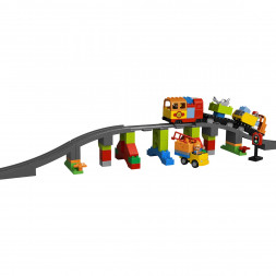 Конструктор LEGO DUPLO Town 10508 Большой поезд
