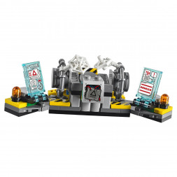 Конструктор LEGO Super Heroes 76113 Спасательная операция на мотоциклах
